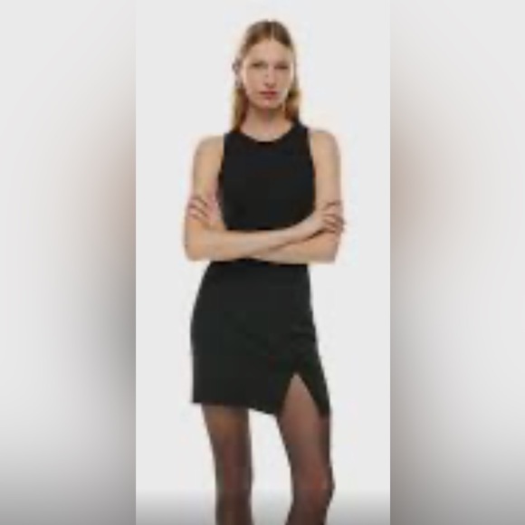 NWT Babaton dress from Aritzia - Picture 1 of 6